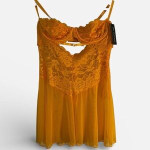 OH LA LA CHERI Lace Yellow Gold Fusion Underwire Babydoll Chemise Size Large NWT